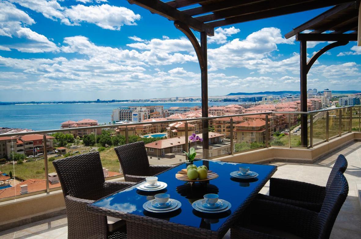 Aparthotel Millennium II Family Paradise Sveti Vlas Exteriér fotografie